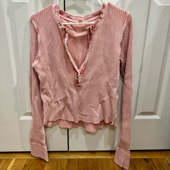 Free People Colt thermal henley, size L, VGUC - Picture 4 of 6